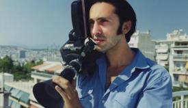 Ο Ρένος Χαραλαμπίδης σκηνοθετώντας το «No Budget Story».